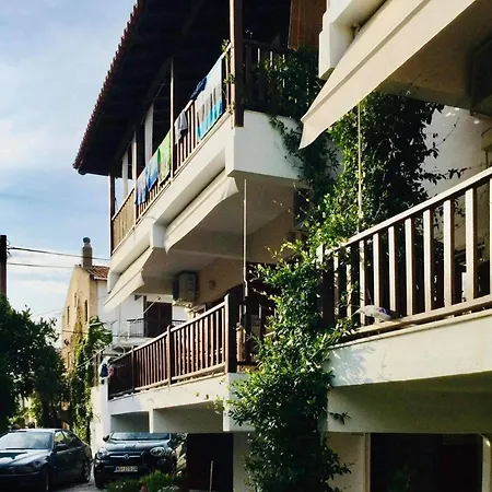 Kassandrinou Апартаменты *